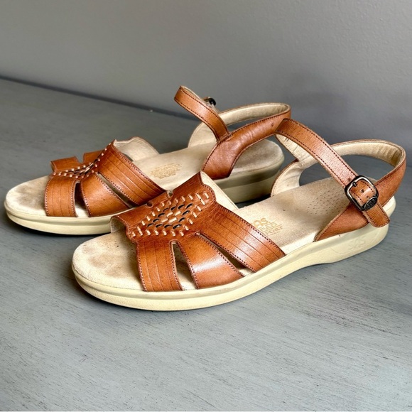 SAS Women Tan Huarache Leather Quarter Strap Sandals Shoe 8.5M Tripad Comfort - Picture 1 of 13